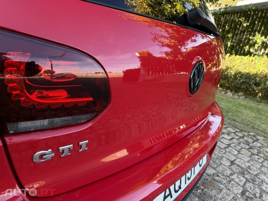Volkswagen Golf 2.0 GTi