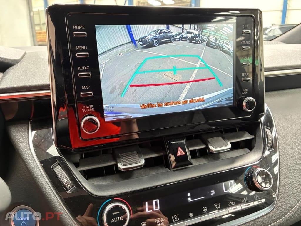 Toyota Corolla Touring Sports 1.8 Hybrid Dynamic Business