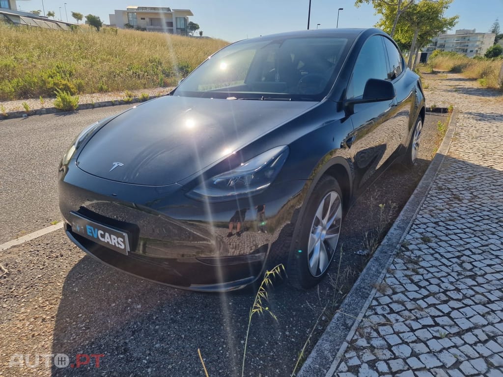 Tesla Model Y Performance Tração Integral