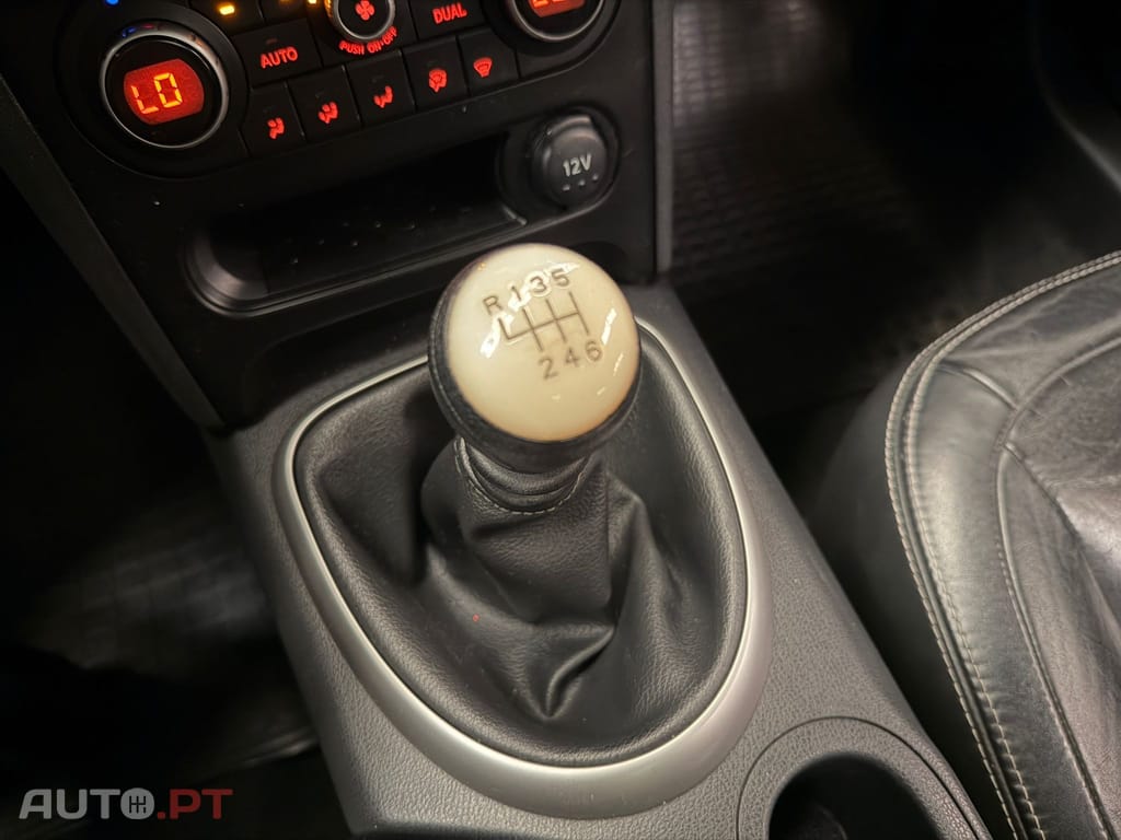 Nissan Qashqai DCI 7lugares 