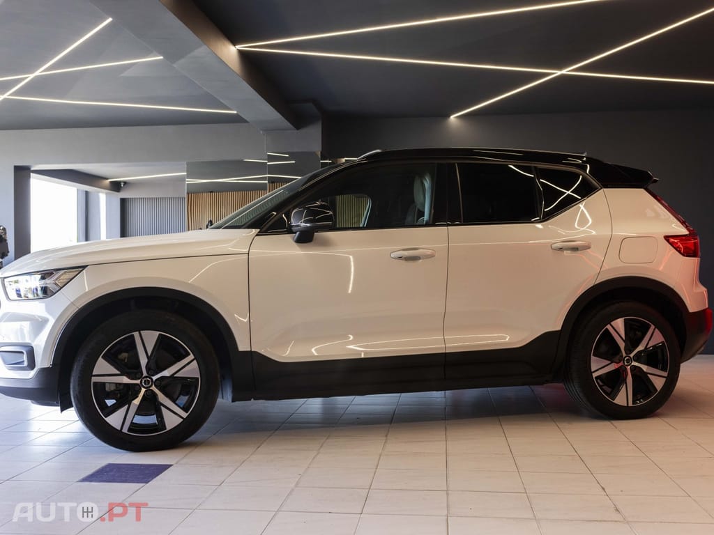 Volvo XC40 P8 AWD Recharge RDesign