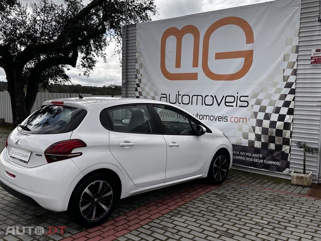 Peugeot 208 1.2 PureTech Style