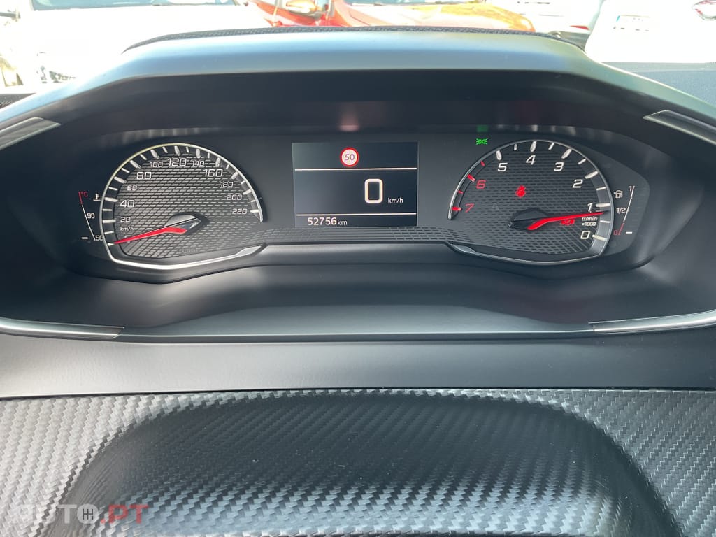 Peugeot 2008 1.2 PureTech Active Pack