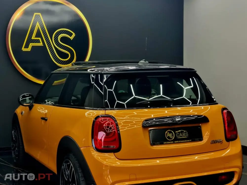 MINI Cooper Cooper S Auto Desportiva