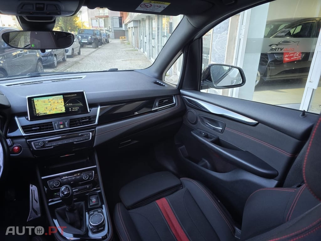 BMW 216 d Sport Line