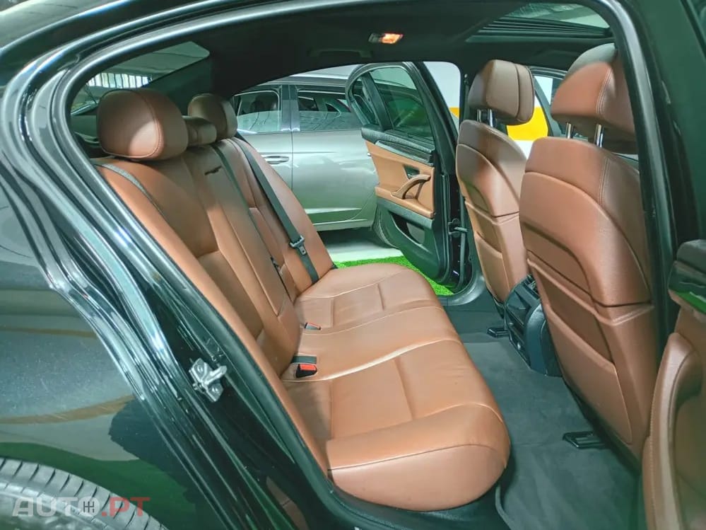 BMW 525 Line Luxury automatico