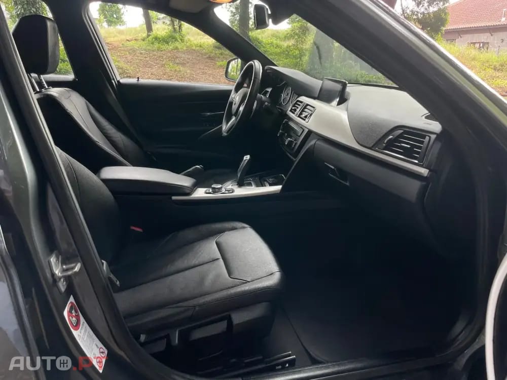 BMW 320 d Touring xDrive Pack M Auto