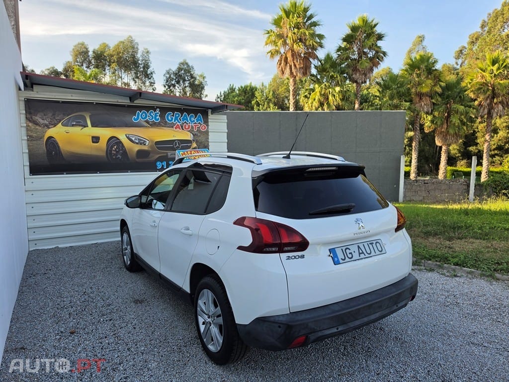 Peugeot 2008 1.2Vti Style 82Cv