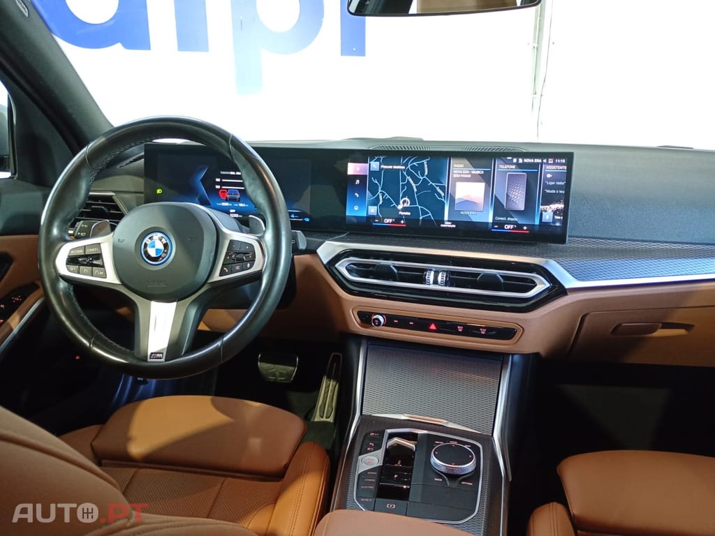 BMW 320 Touring Pack M