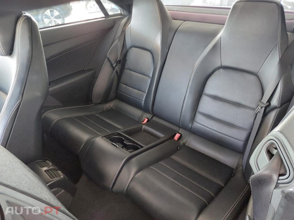 Mercedes-Benz E 220 CDI Avantgarde BlueEfficiency