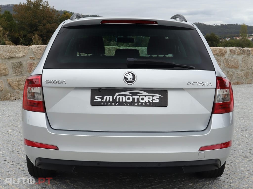 Skoda Octavia Break 1.6 TDi Sportline