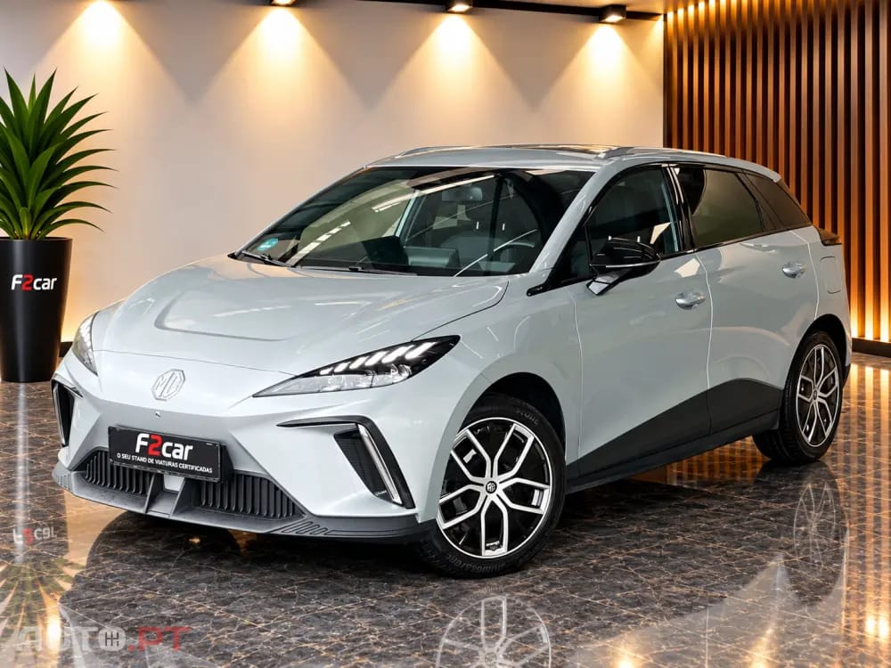 MG MG4 64 kWh Luxury