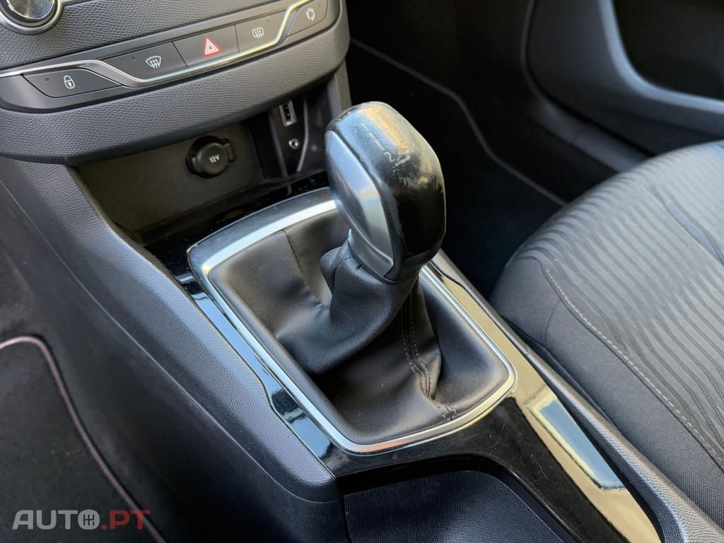 Peugeot 308 1.6 BlueHDi Active