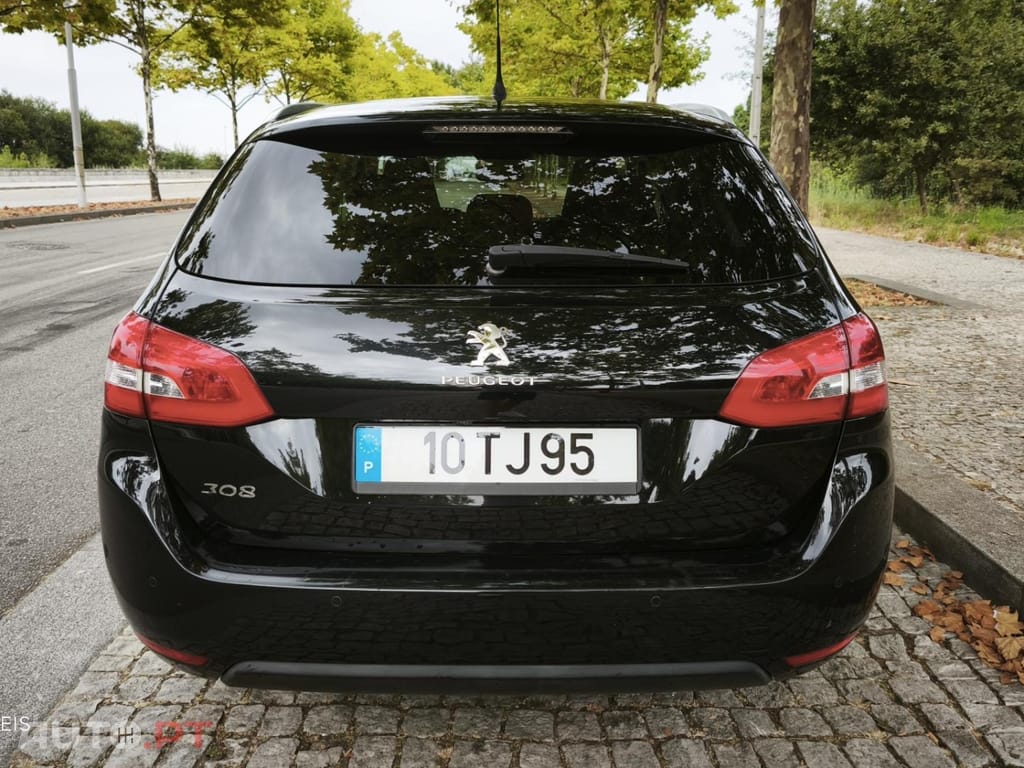 Peugeot 308 1.6 e-HDi Allure J17