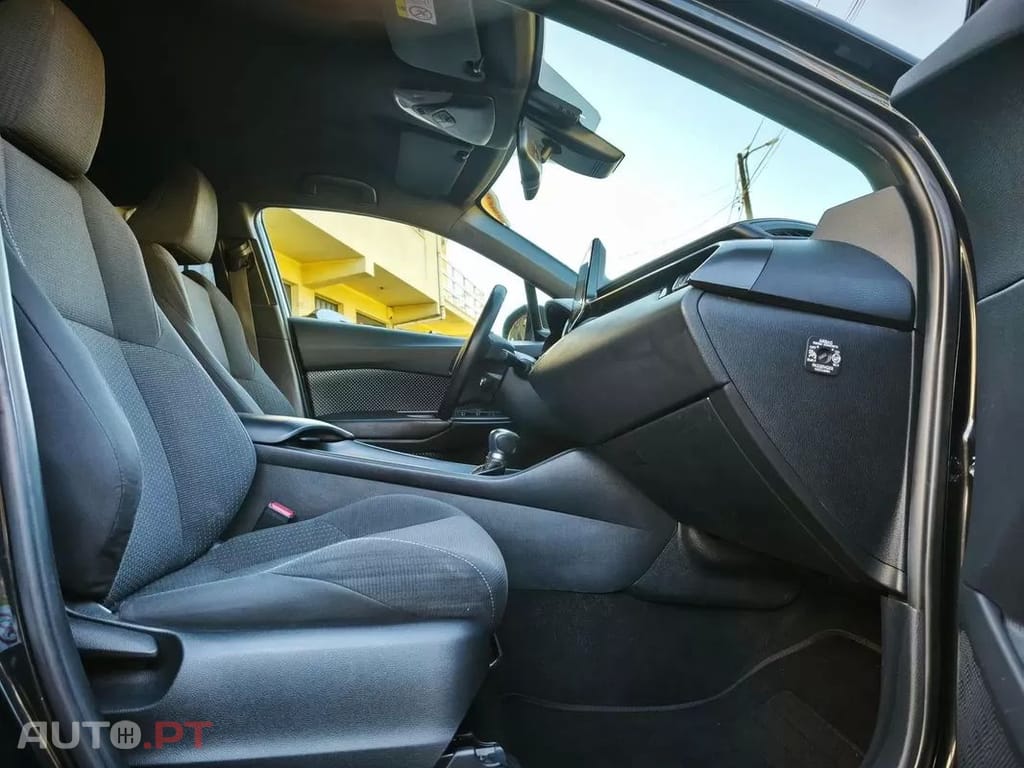 Toyota C-HR 1.8 HSD Comfort