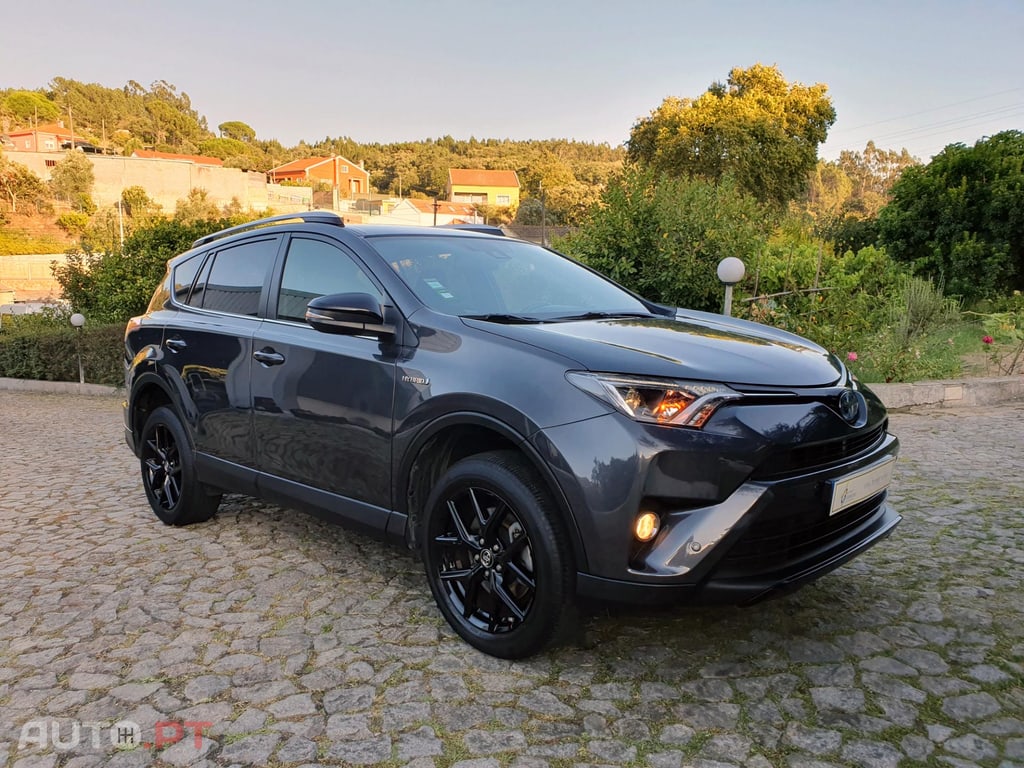 Toyota RAV4 2.5 Dual VVT-i HSD Pure Dark