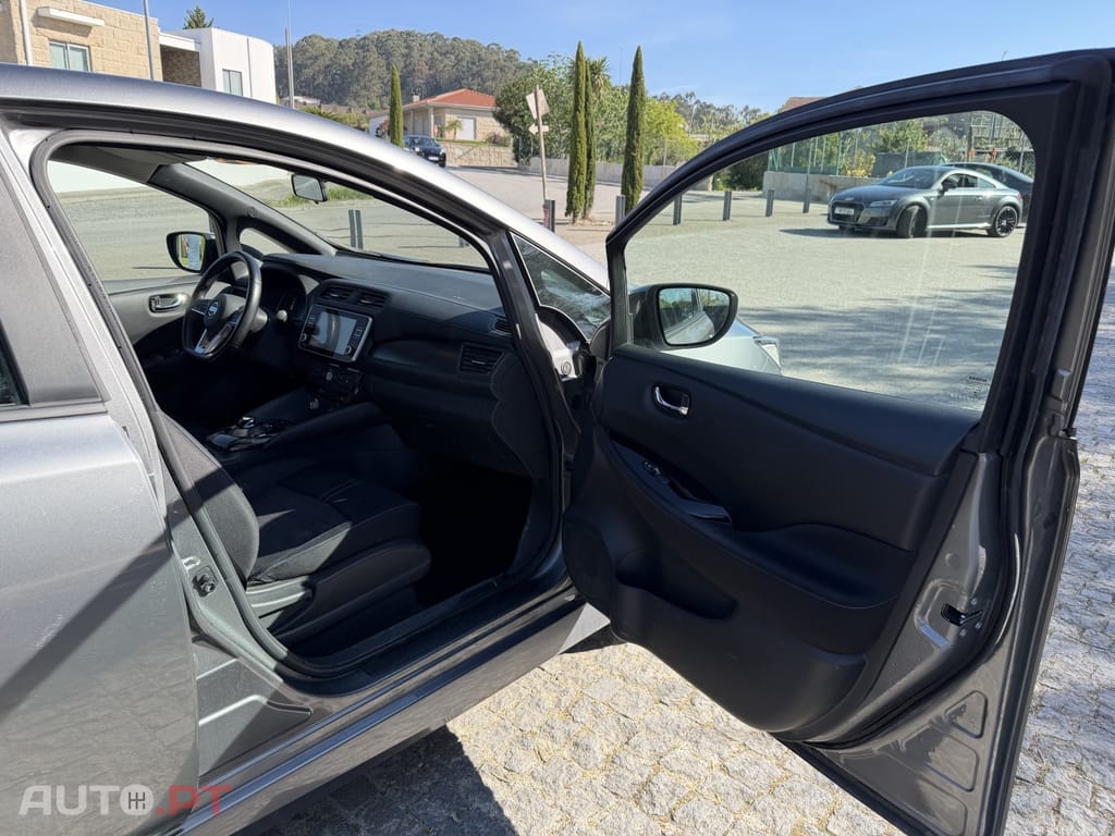 Nissan Leaf Acenta Access