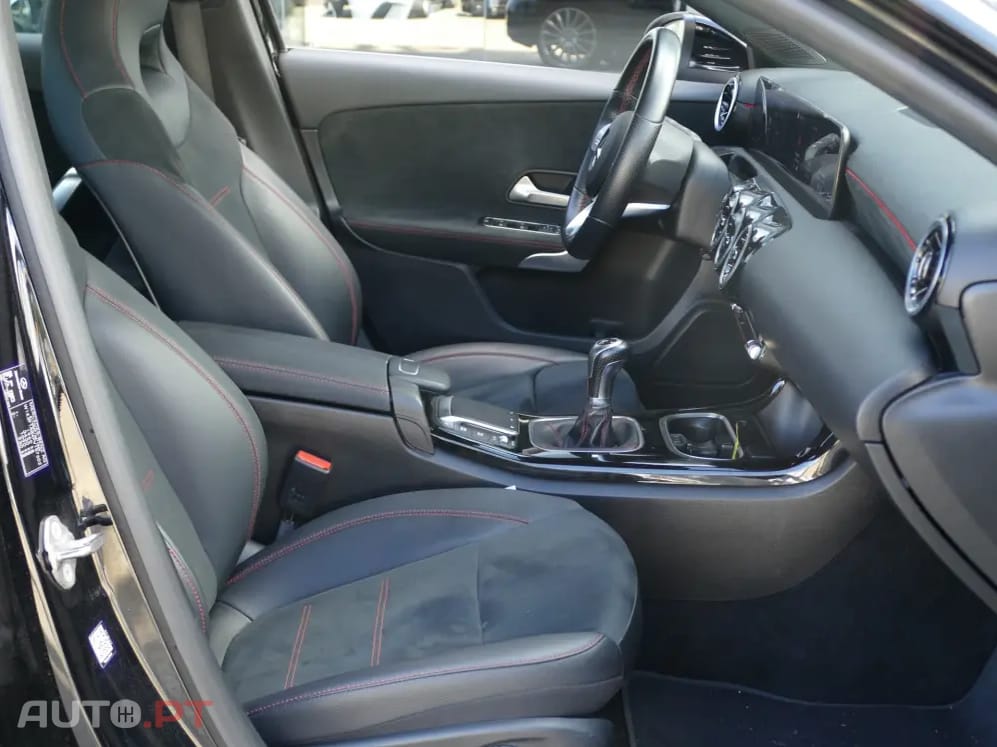 Mercedes-Benz A 180 d AMG Line