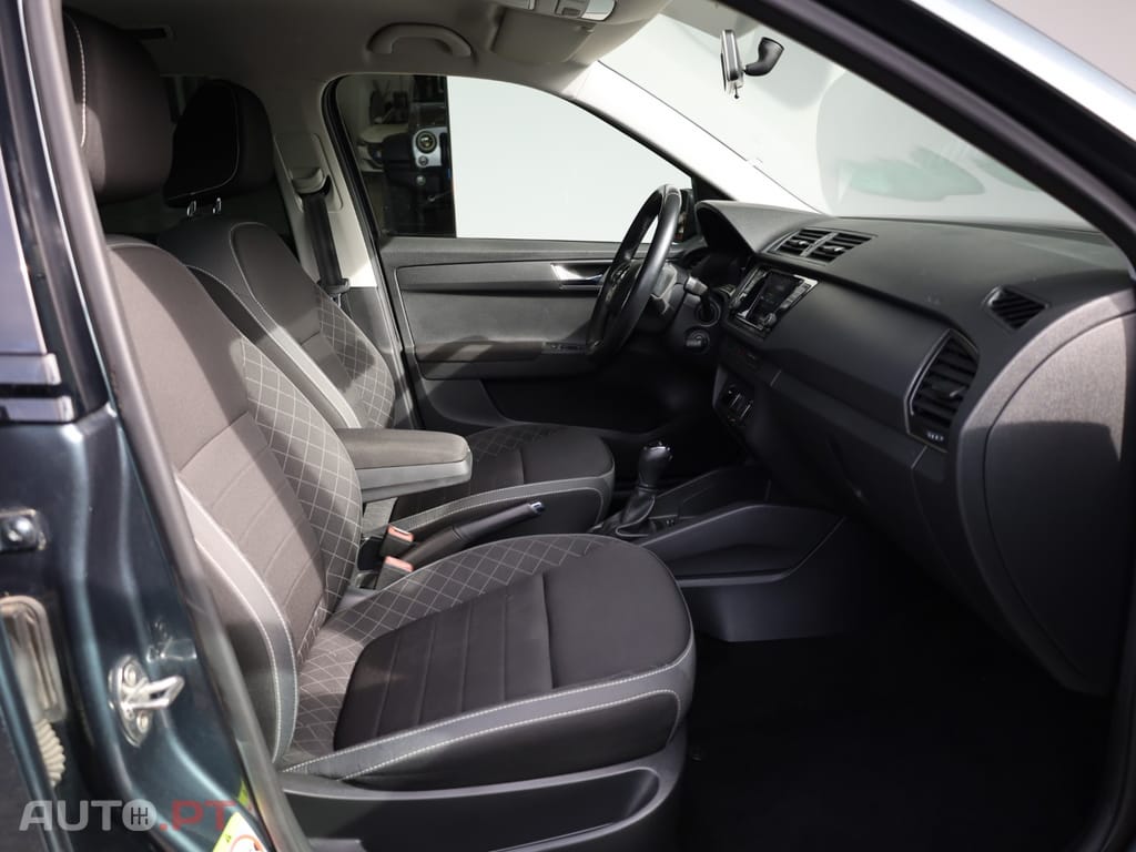 Skoda Fabia 1.0 TSi Ambition DSG