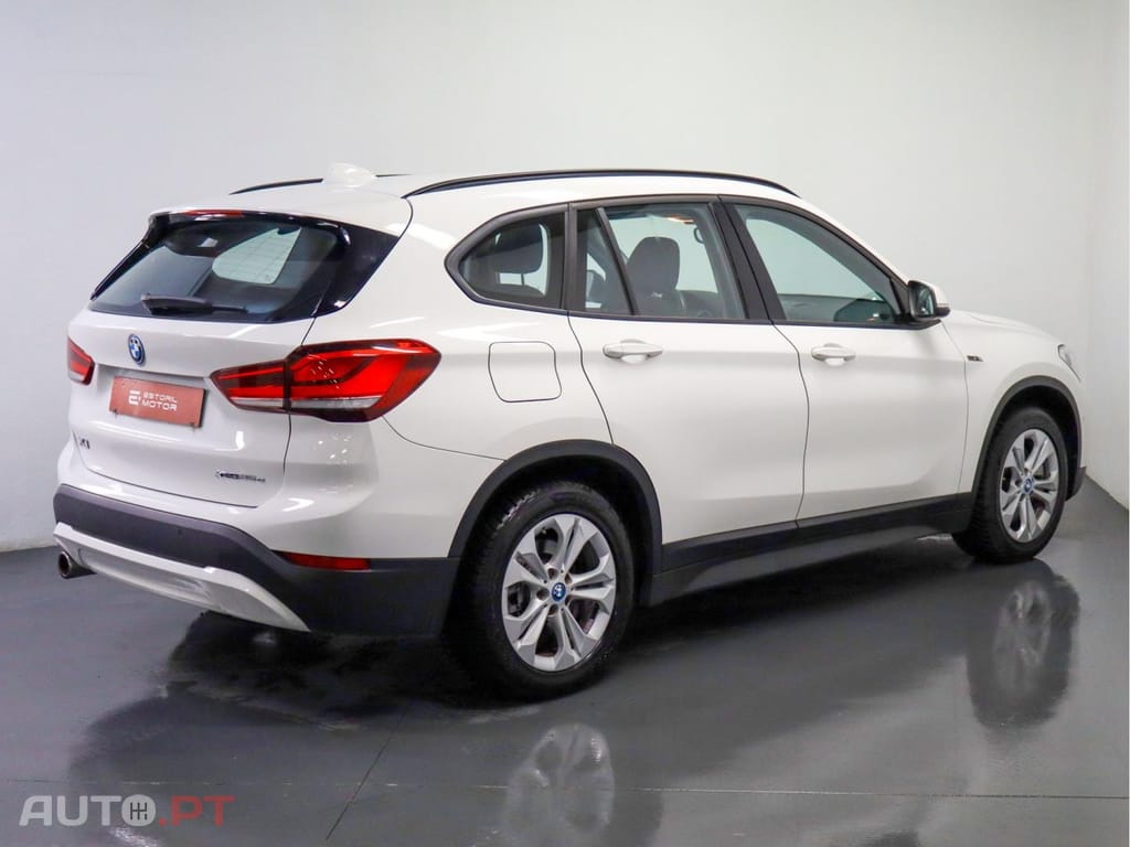 BMW X1 xDrive25e Advantage