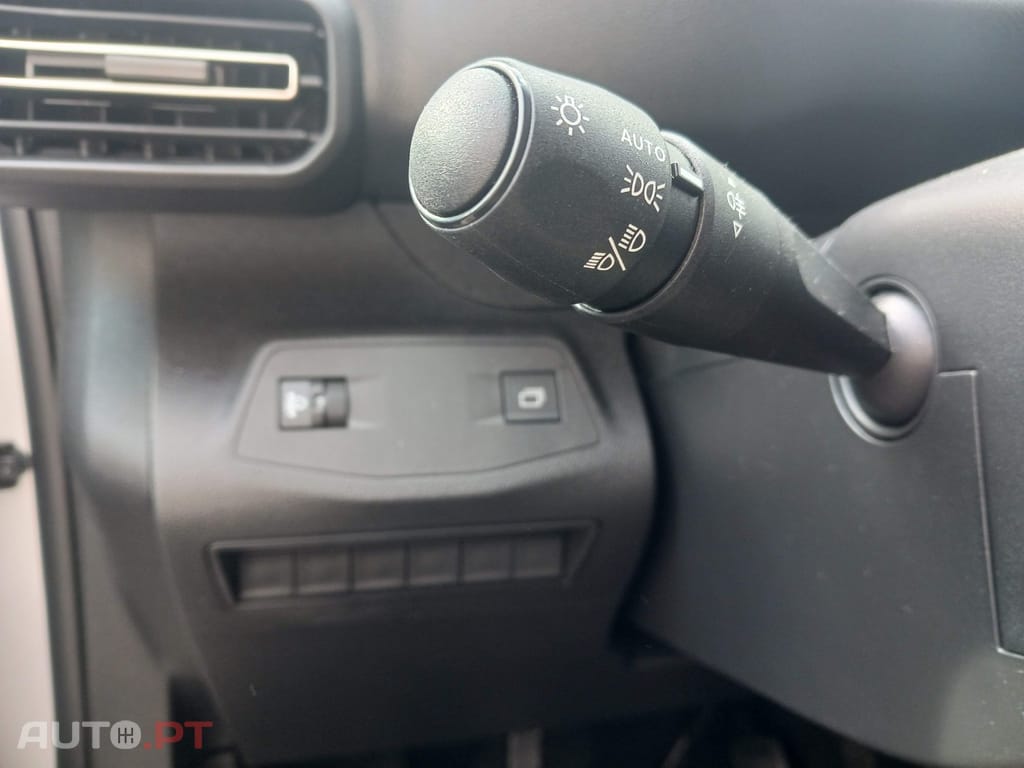 Peugeot Partner 1.5 BlueHDi Pemium Longa