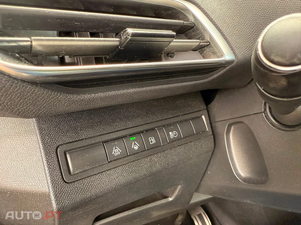 Peugeot 3008 1.6 Hybrid GT Pack e-EAT8