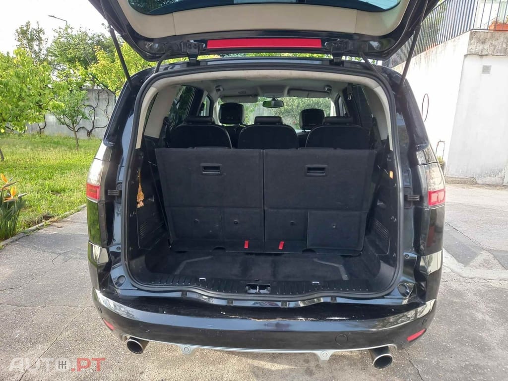 Ford S-Max 2.2 TDCi Titanium 7L