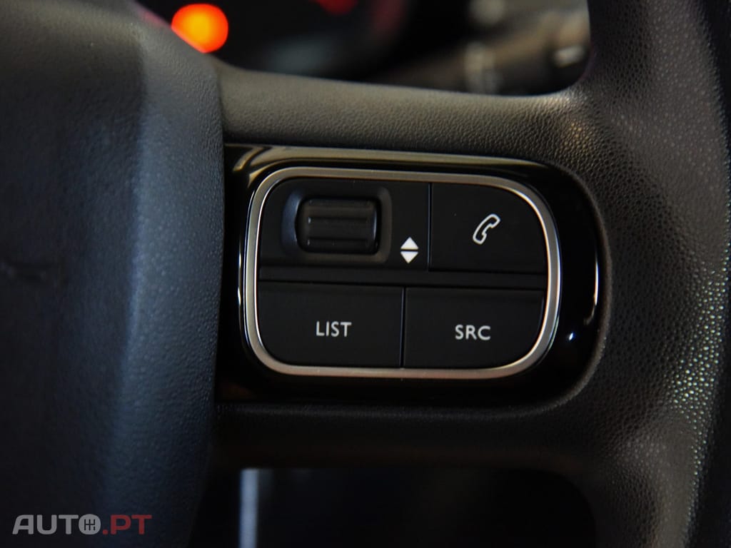 Citroën C3 1.2 PureTech Feel Pack — fotografia 16