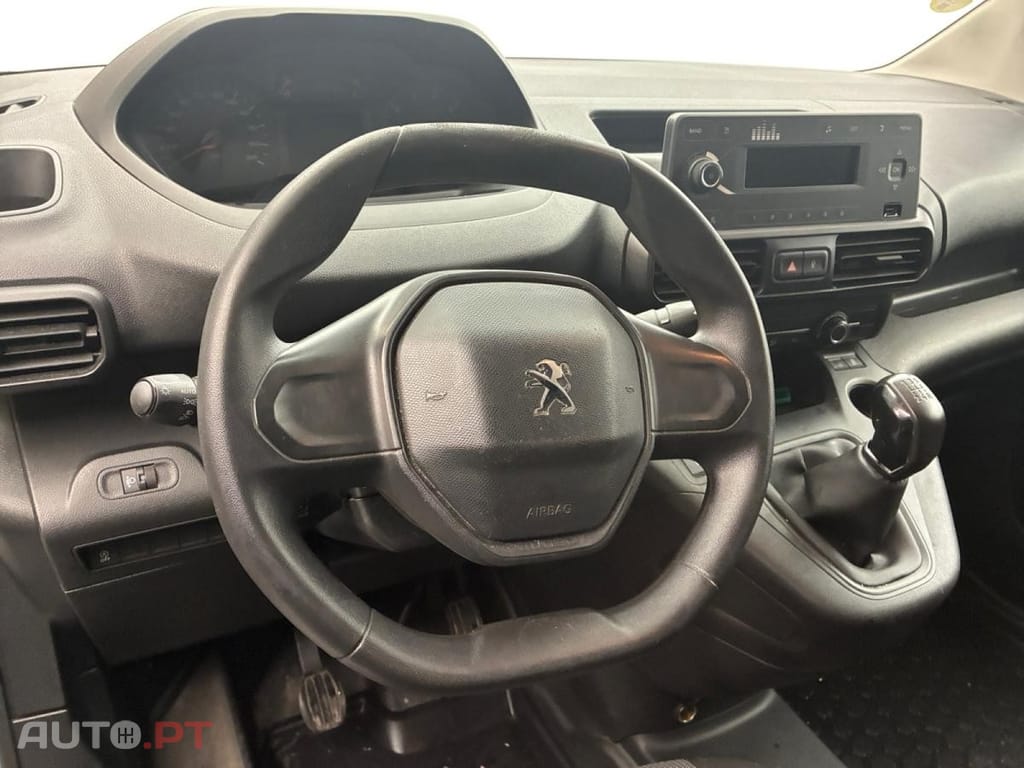 Peugeot Partner 1.5 BlueHDi Premium Standard