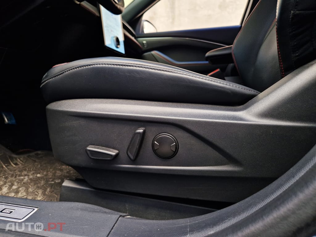 Ford Mustang Mach-E Moche Premium