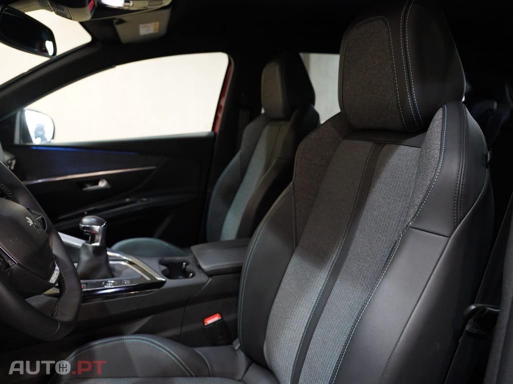 Peugeot 3008 1.2 PureTech Allure Pack