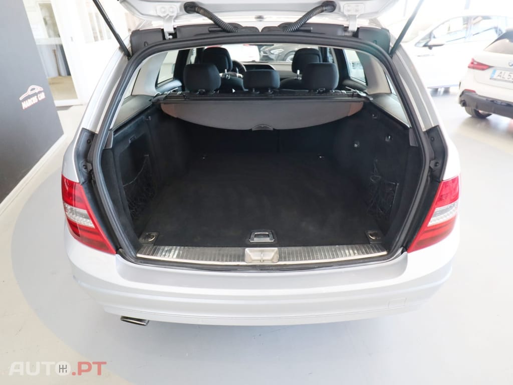 Mercedes-Benz C 220 CDi Classic BlueEfficiency