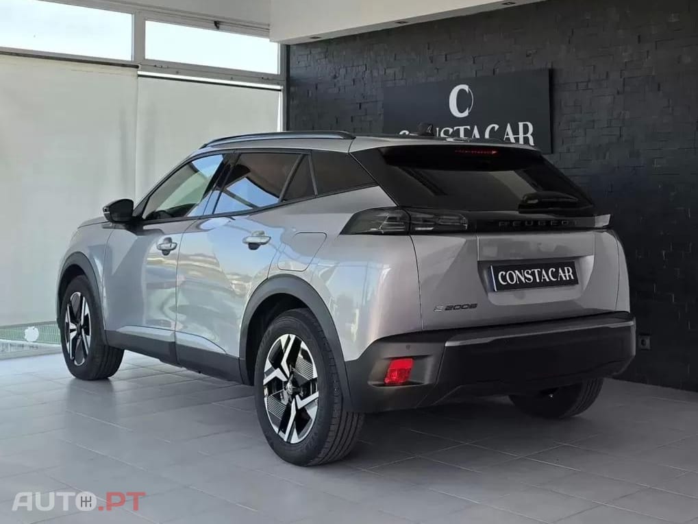 Peugeot E-2008 54 kWh Allure
