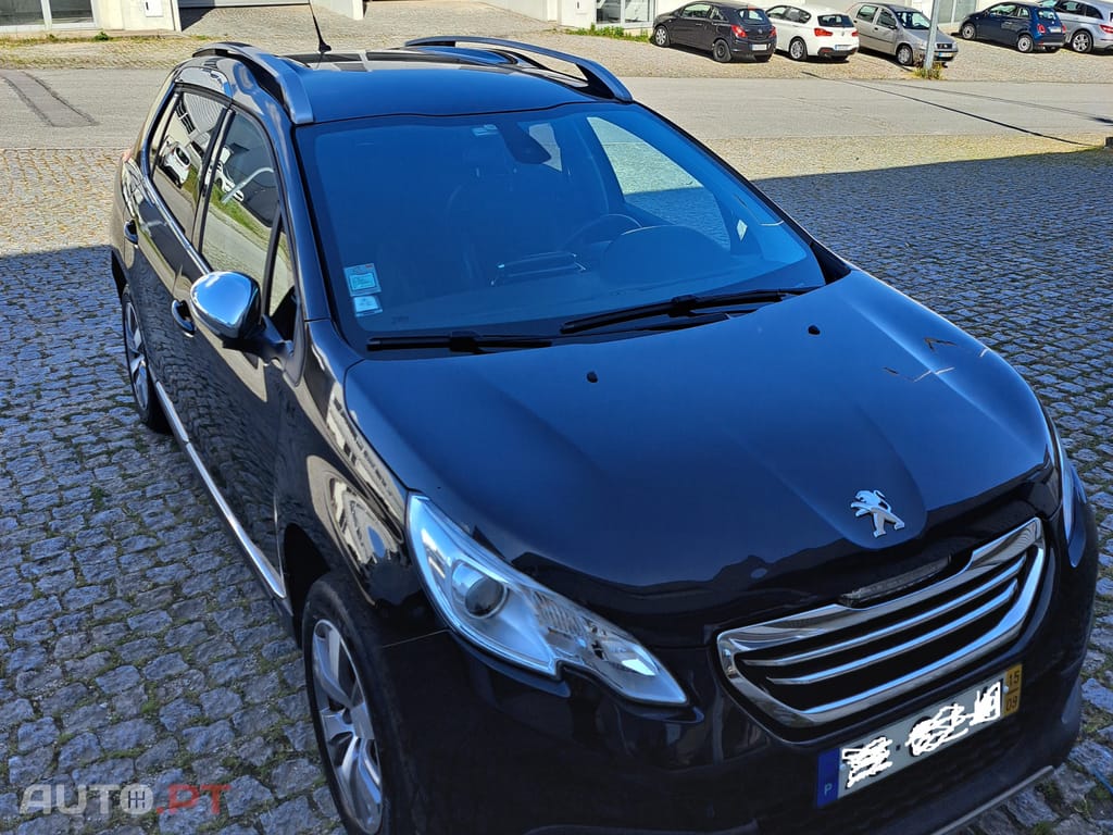 Peugeot 2008 ALLURE 1.6 HDI 75
