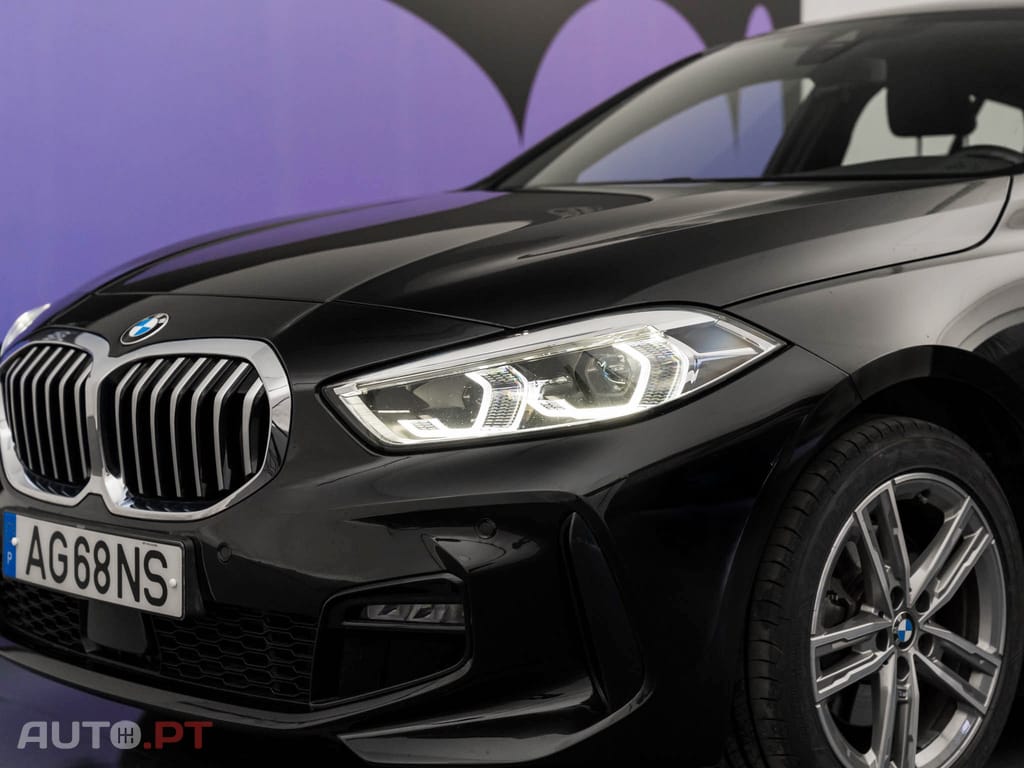 BMW 116 d Pack Desportivo M