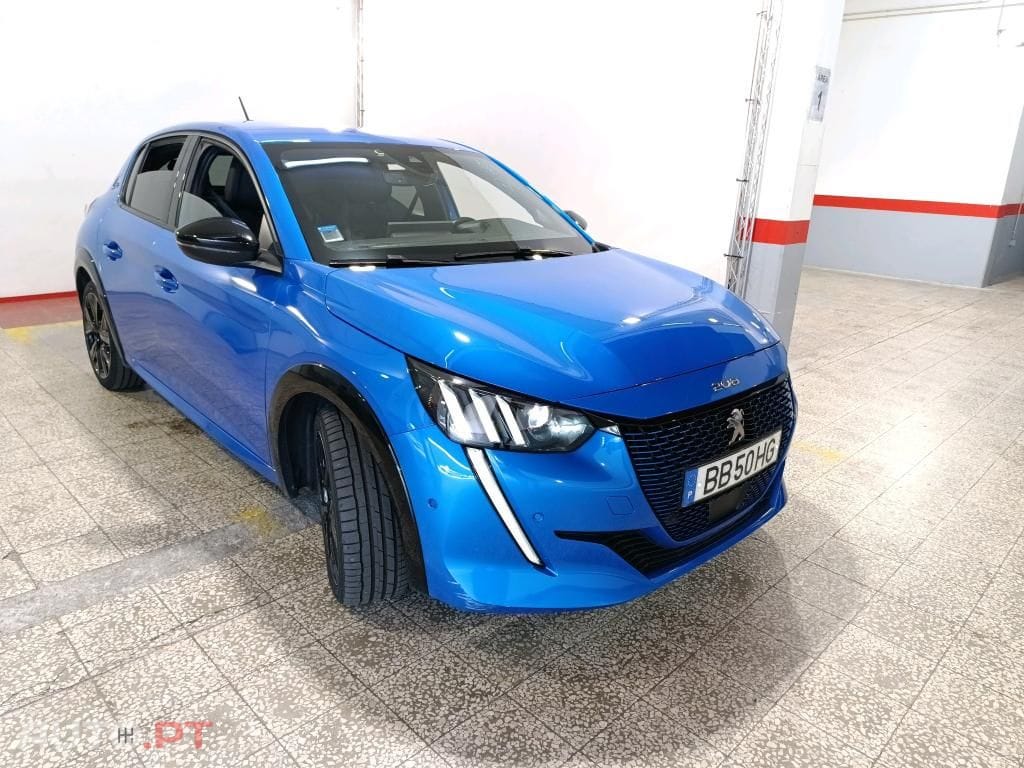 Peugeot E-208 50 kWh GT