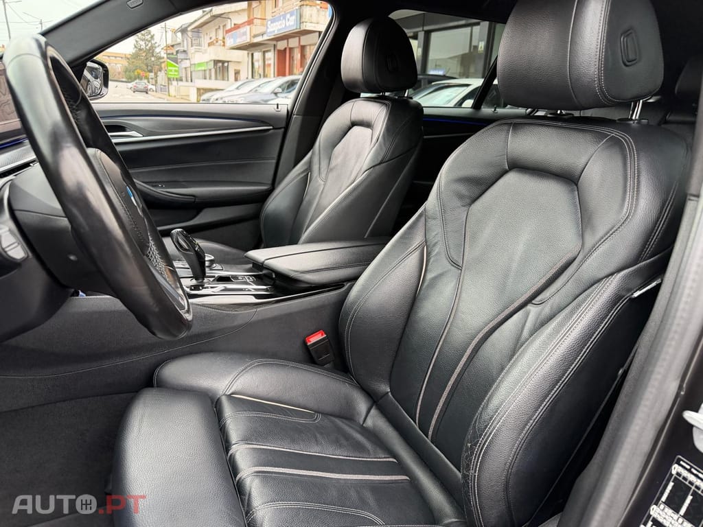 BMW 520 d Pack Desportivo M Auto