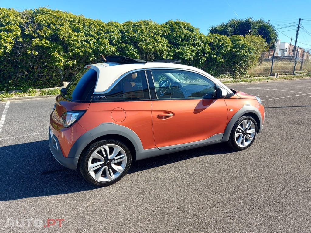 Opel Adam 1.0 T Rocks