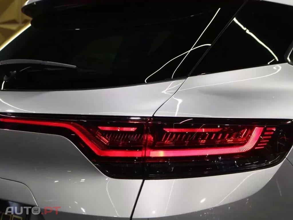 Renault Mégane Sport Tourer 1.5 Blue dCi Limited EDC