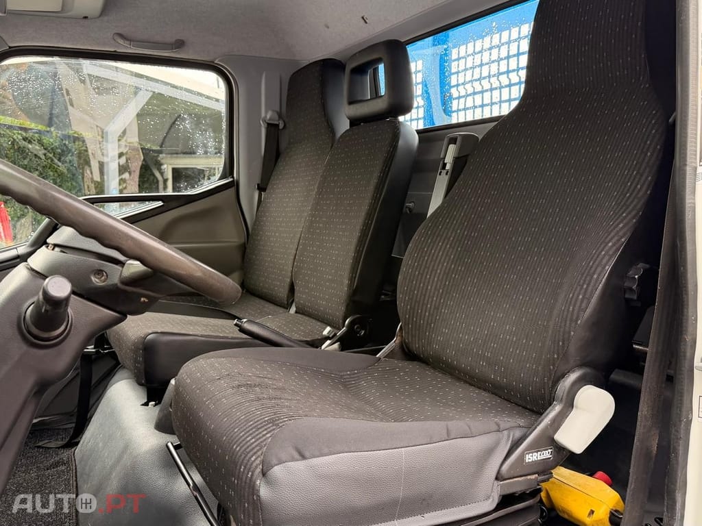 Mitsubishi Canter BASCULA