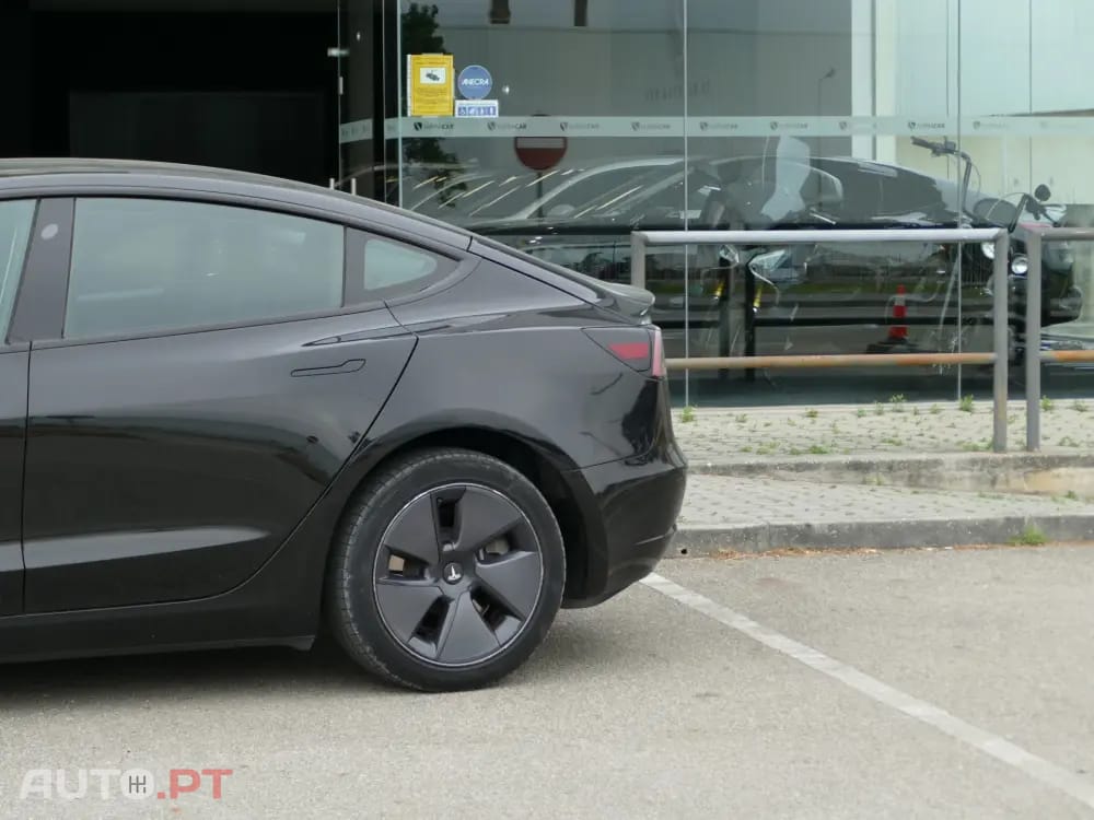 Tesla Model 3 Long Range Tração Traseira