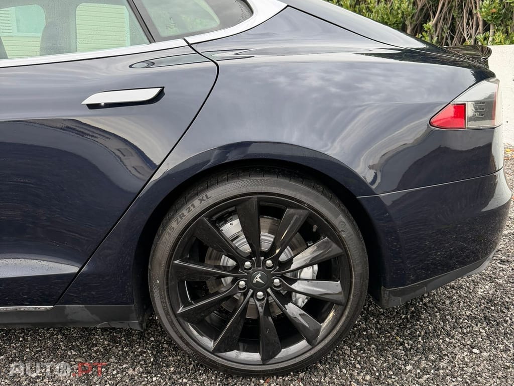Tesla Model S 60