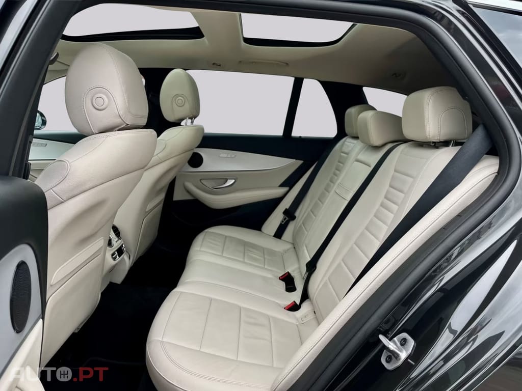 Mercedes-Benz E 300 I.V.A DEDUTIVEL e T AMG