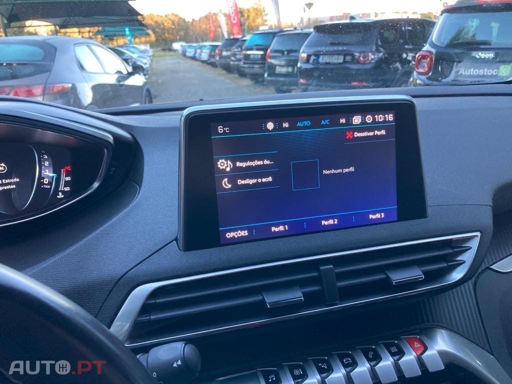 Peugeot 5008 1.5 BlueHDi Allure