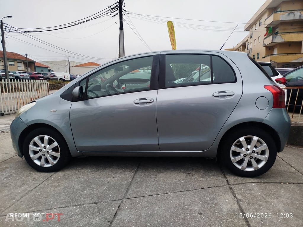 Toyota Yaris 1.0 VVT-i Sol+AC