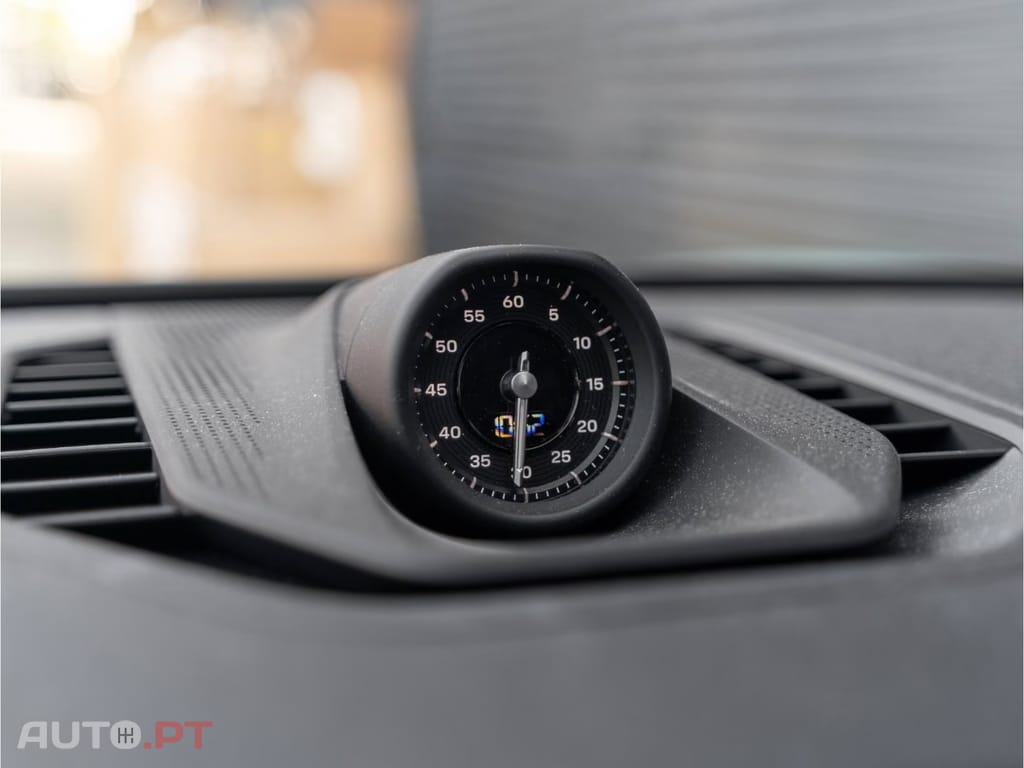 Porsche Cayenne Eletric