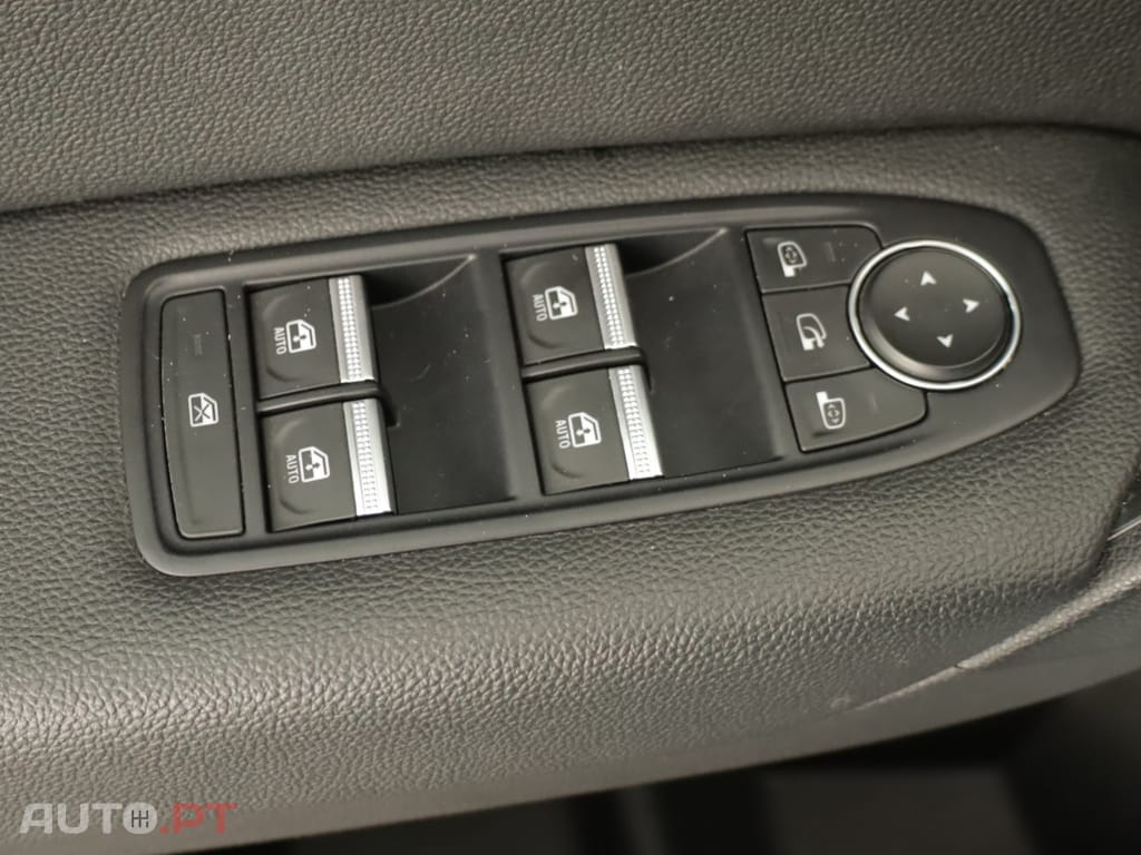 Renault Captur Captur 1.0 TCe Techno Bi-Fuel