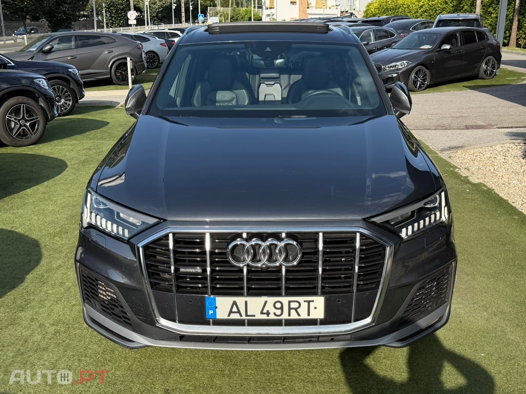 Audi Q7 60 TFSIe quattro S line Tiptronic