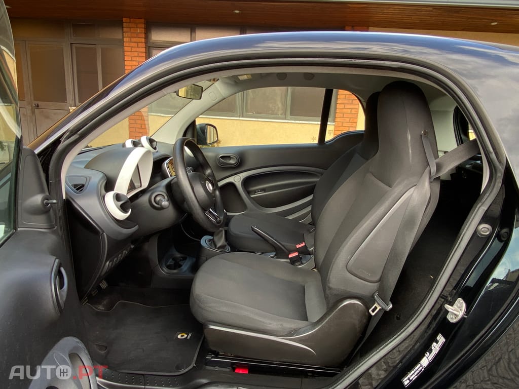 Smart ForTwo 1.0i Coupé