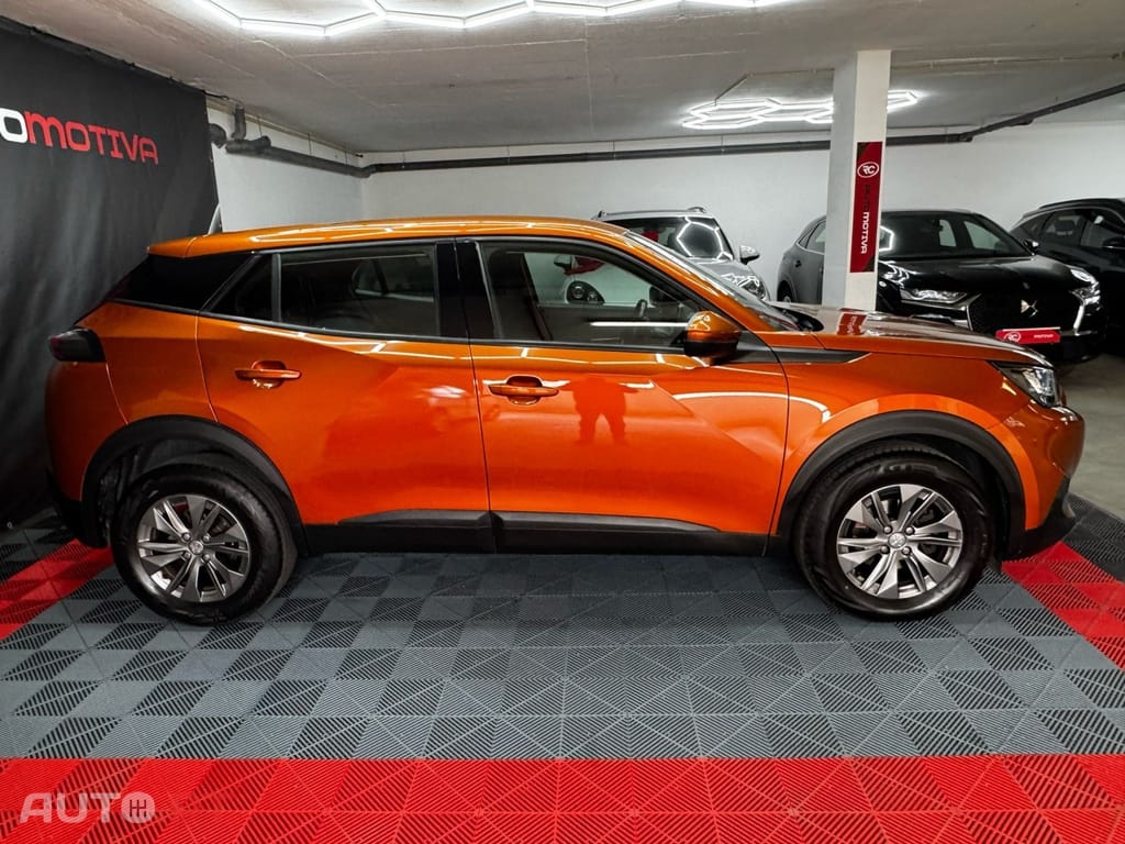 Peugeot 2008 1.2 PureTech Allure